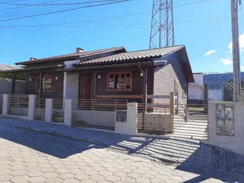 Bom Jardim da Serra House | Águia Dourada Hospedagem Casa 02