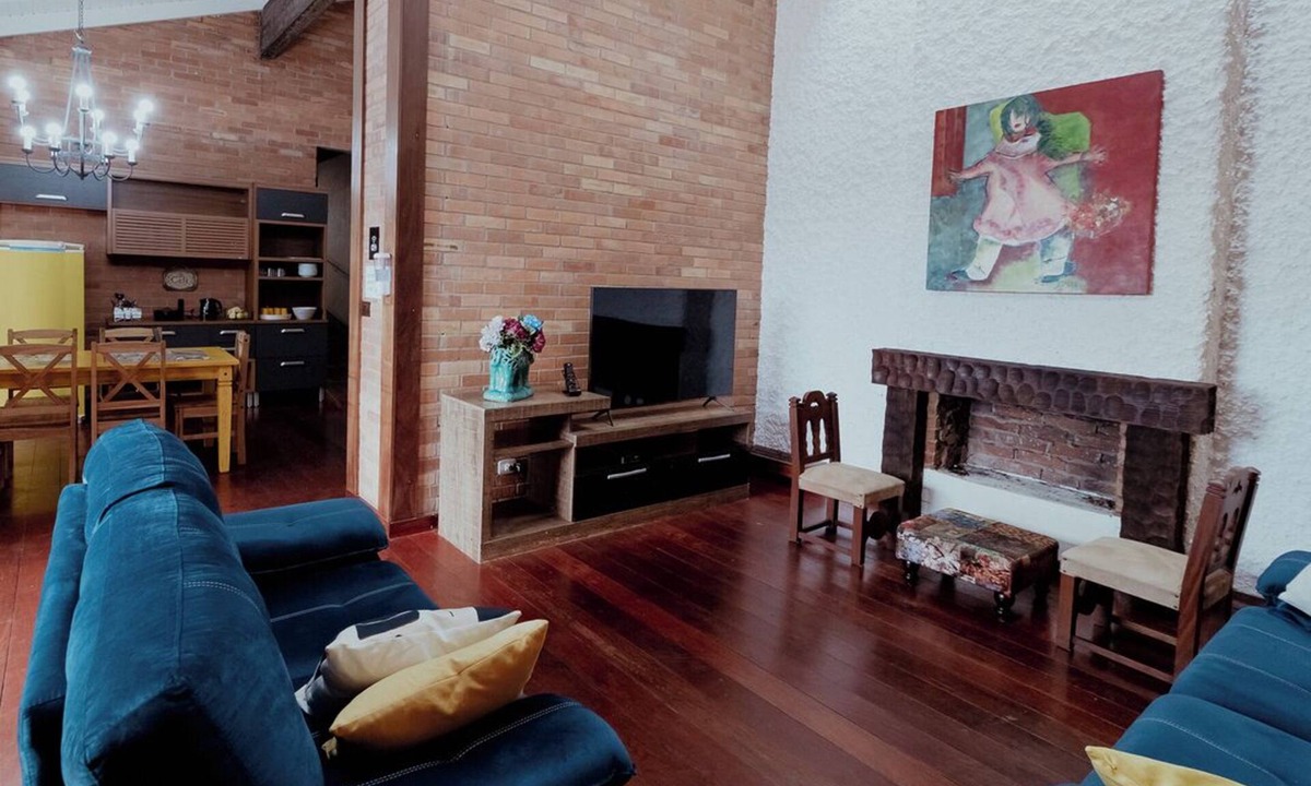 Humaita House | Ótima casa ampla em localização privilegiada!