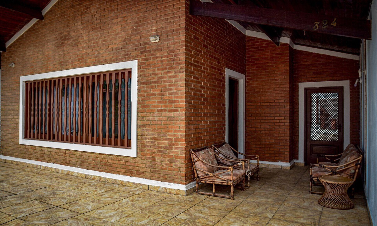 Balneario Arpoador House | Ótima casa com Wi-Fi a 350m da Praia de Peruíbe/SP