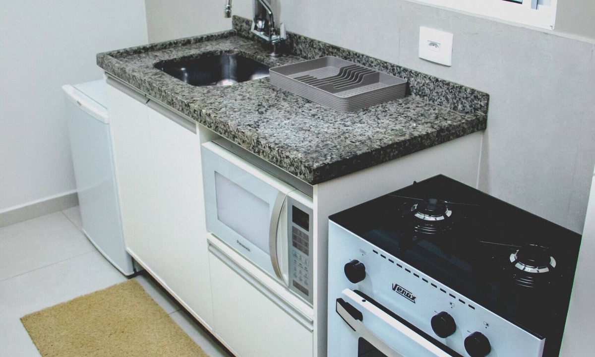 Itajuba Apartment | Ótima kitnet prox à UNIFEI com Wi-Fi e Smart TV
