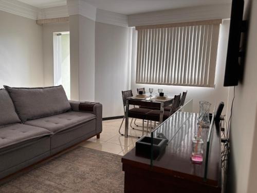 Jardim Panorama Apartment | ÓTIMO, funcional e aconchegante! Todos os Santos!
