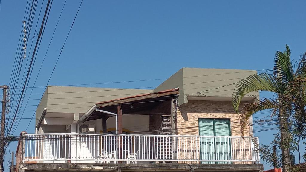 Estufa I House | Ótimo sobrado prox da Praia Grande com ar condicionado