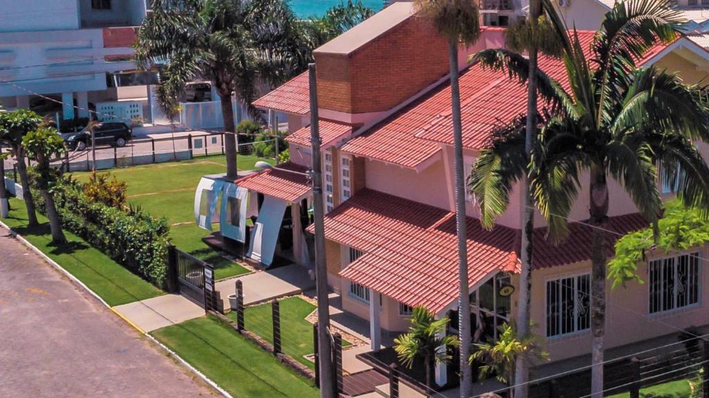 Governador Celso Ramos House | #001 Casa show beach tennis 50 m praia de Palmas