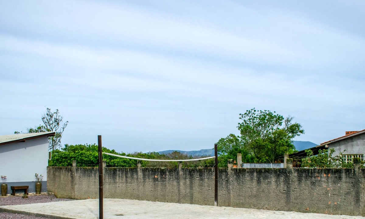 Portinho House | 01 Double Room - Air conditioning | WiFi | TV - Facing the Santo Antônio Lagoon