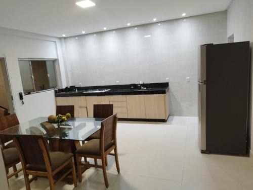 Aparecida de Goiania House | 1 Quarto compartilhado em casa