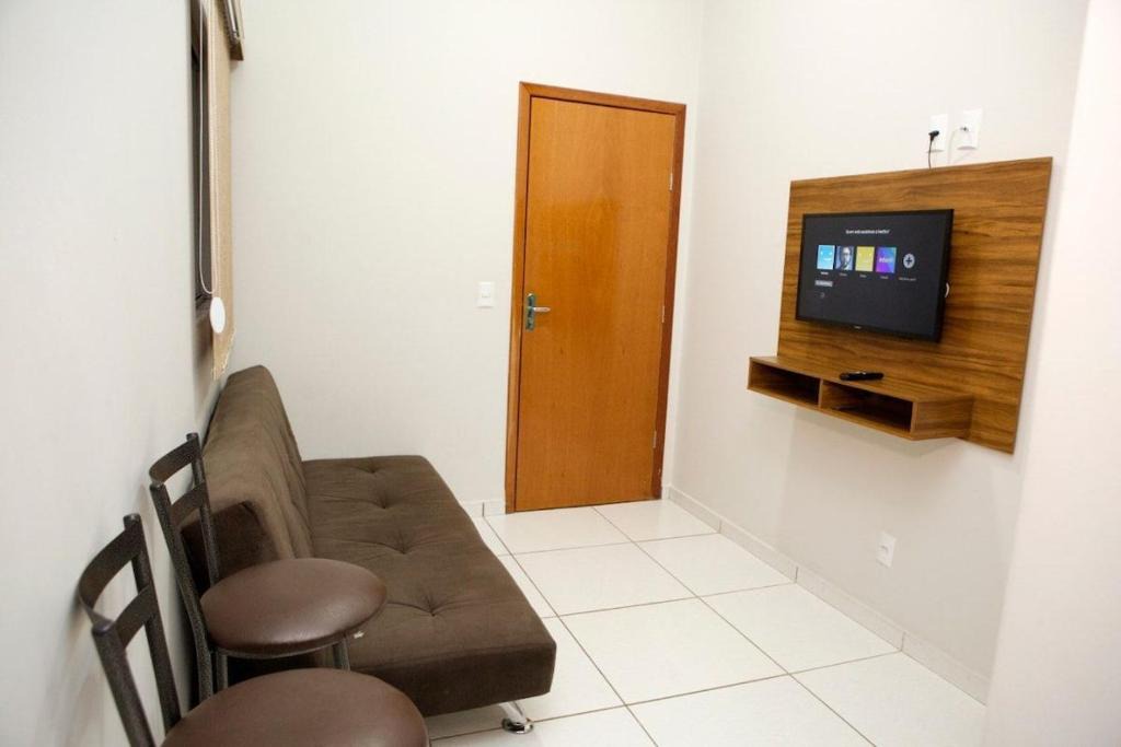 Anapolis Apartment | 104-FLAT-Espaço, conforto. É disso que você precisa!