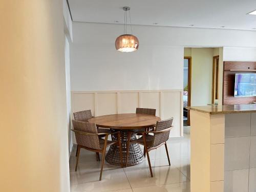 Itarare House | 2 Min from the Beach!