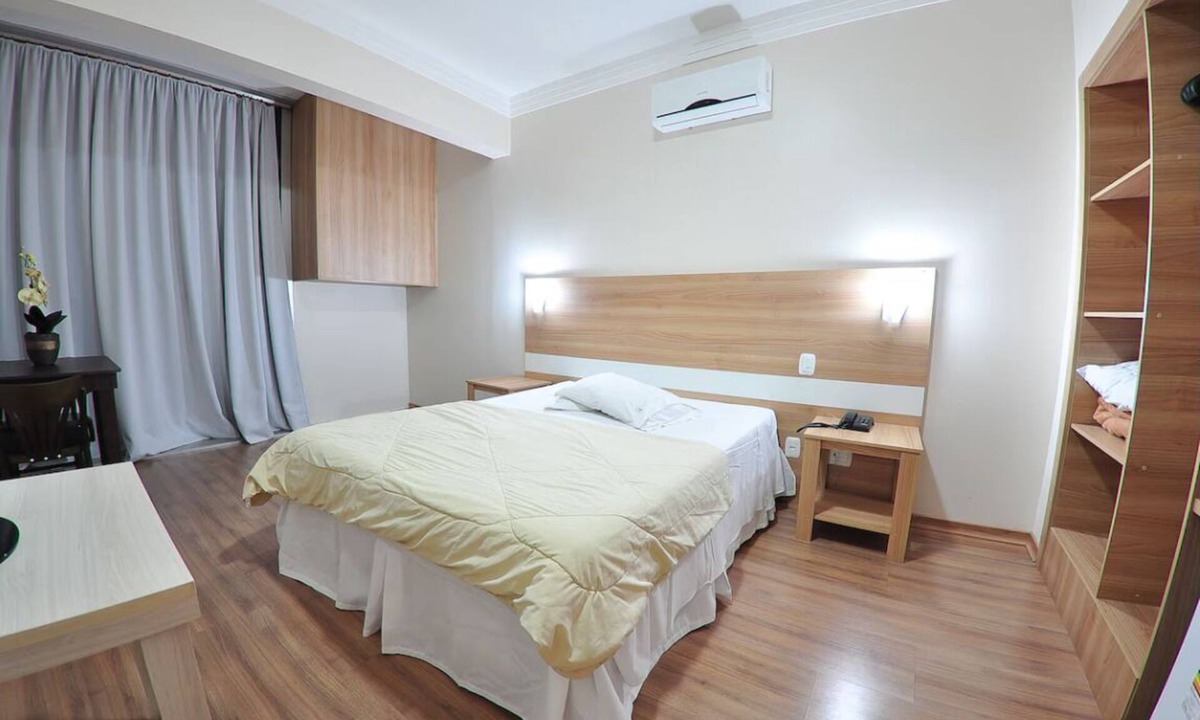 Centro Hotel | 2 Stylish Couple Room w/Breakfast in Central Passo Fundo