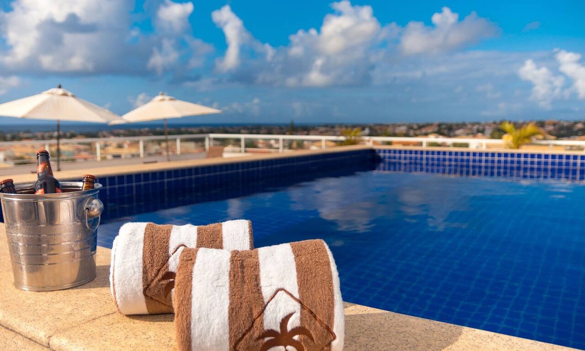 Vilas do Atlantico Hotel | 2 Units | 10 Min Walk to Vilas do Atlântico Beach | Rooftop Pool