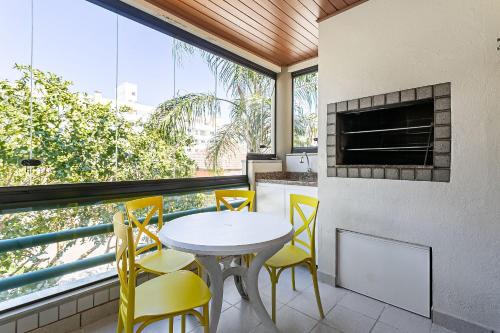 Ingleses Norte Apartment | 200m from Beach | Bbq Grill | Swimming Pool #IA29
