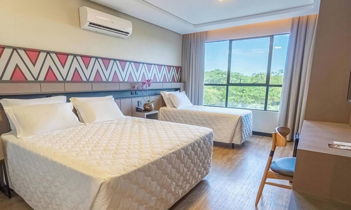 Foz do Iguacu Hotel | 3 Fresh Triple Double Units | Free Breakfast, Spa Access & 5 mi Three Borders