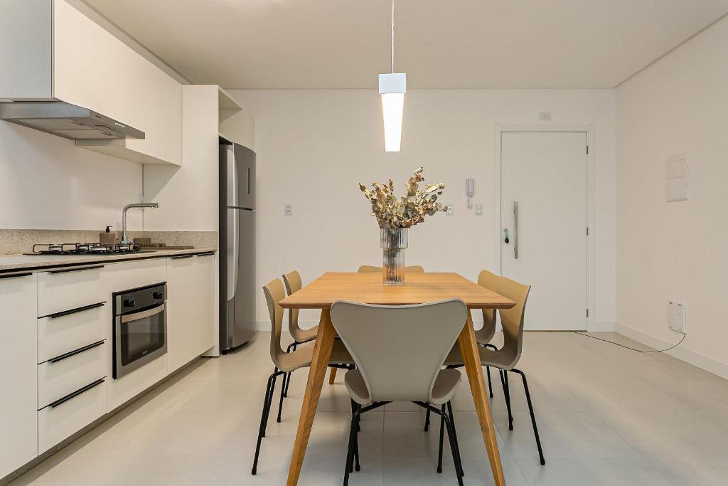 Ingleses Norte Apartment | 500m from the sea | Barbecue grill | Pool #IA16