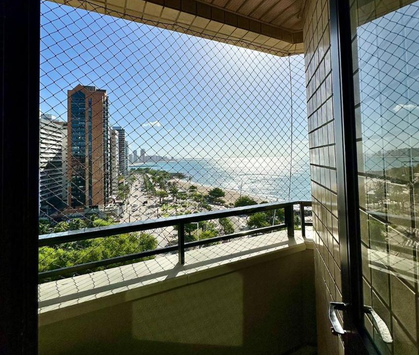 Mucuripe Apartment | 951B golden beachfront 27m air tv