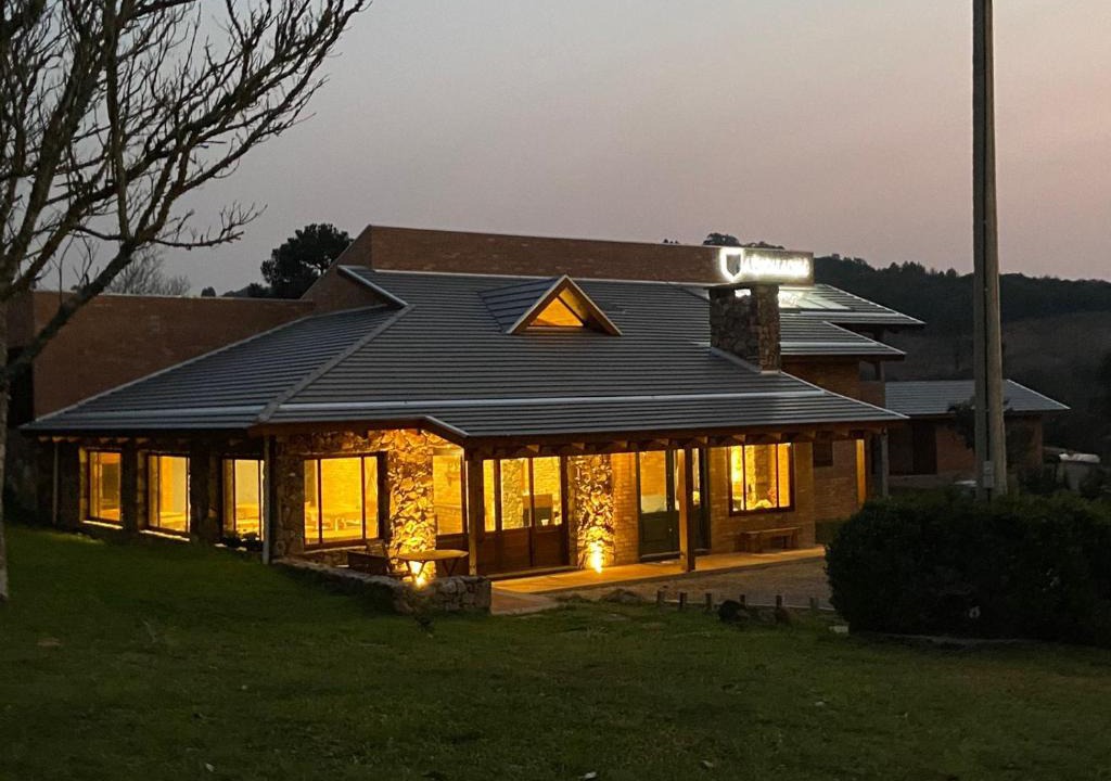 Flores da Cunha House | A Estalagem hospedaria