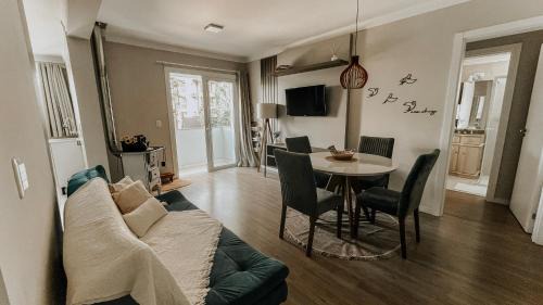 Quinta da Serra Apartment | Aconchego no centro de Canela - Apto ideal para casais e famílias