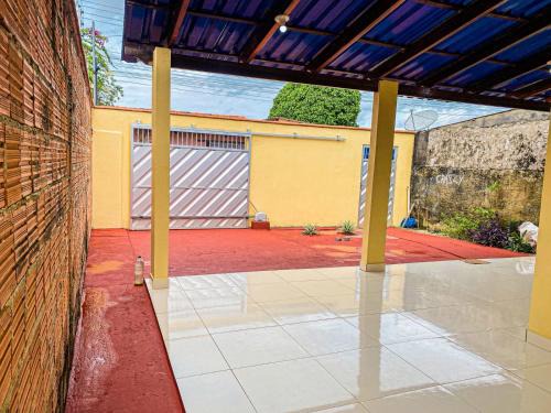 Parintins House | Aluguel de casa com 2 quartos 2 banheiros cozinha e lavanderia