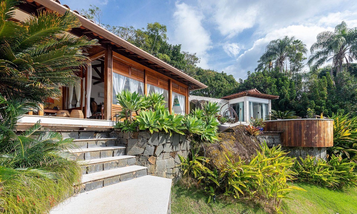 Angra dos Reis Villa | Ang043 - Charming 4 bedroom house on an island in Angra