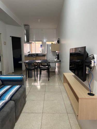 Itaberai Apartment | Apê completo a 650m do Lago Primavera - conforto