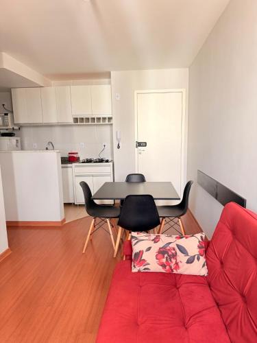 Uberaba Apartment | Apê Ruby com 2Q com Ar em 1 Quarto e Garagem