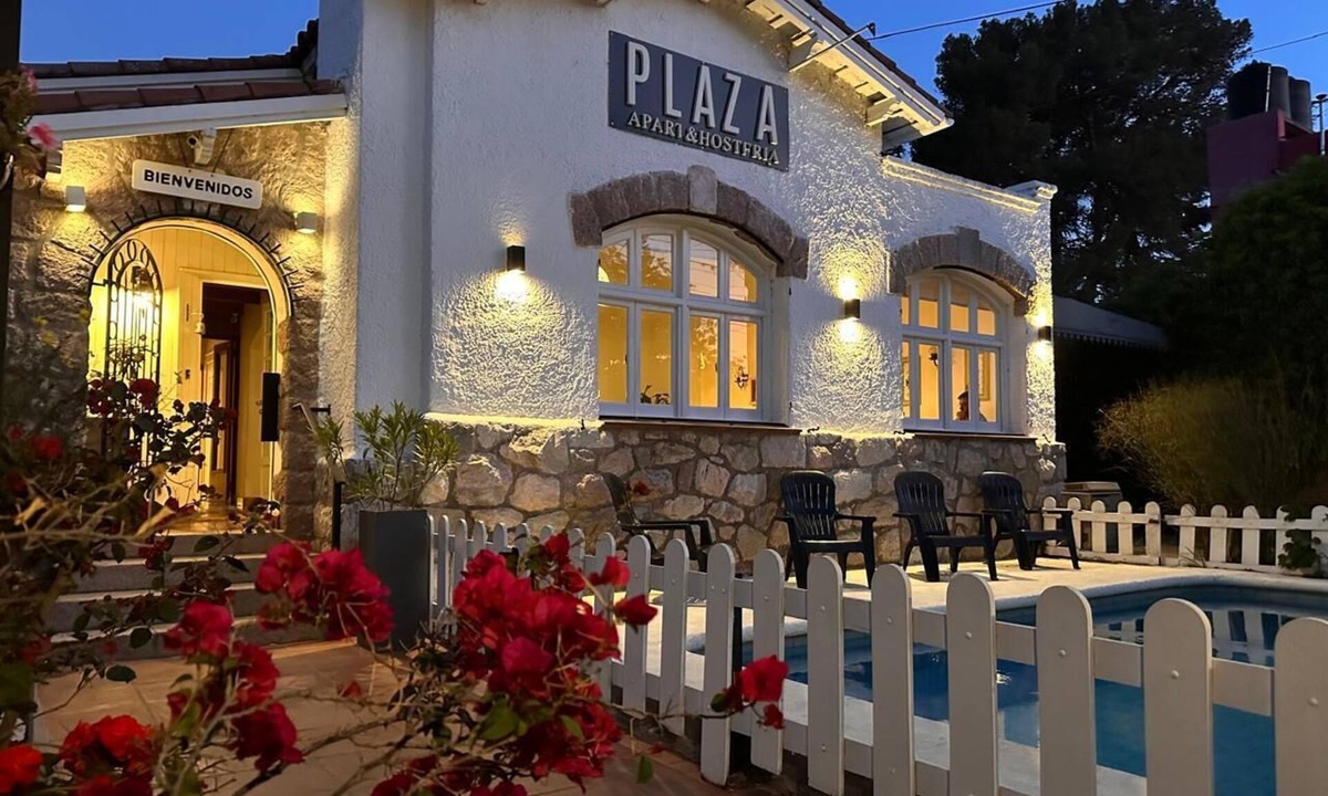 La Cumbre Bed & Breakfast | Apart Hostería Plaza