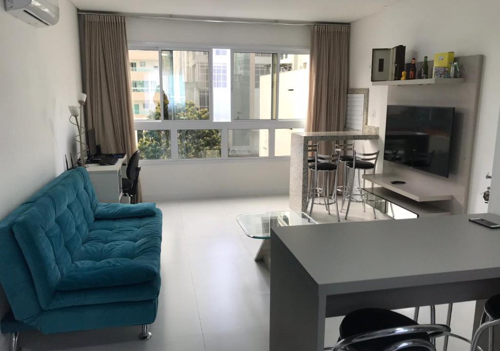 Andorinha Apartment | Apartamento 2 dormitórios a 300 metros do mar na Meia Praia - Itapema-sc