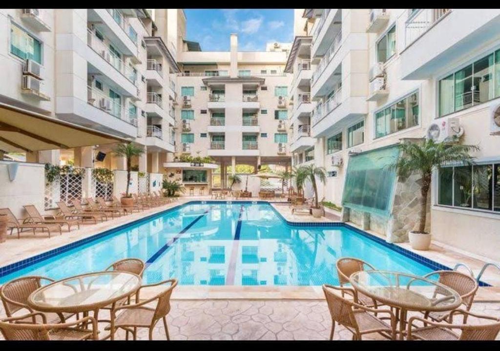 Bombas Apartment | Apartamento 207 varias piscinas