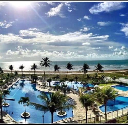 Ponta de Campina Apartment | Apartamento a beira-mar com piscina