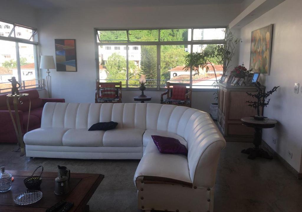 Tijuca House | Apartamento amplo,arejado compartilhado