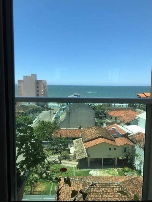 Barra Velha Apartment | Apartamento com vista para o mar