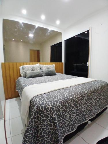 Divino Espirito Santo Apartment | Apartamento de 4QTS a 1200m da Praia de Itapuã