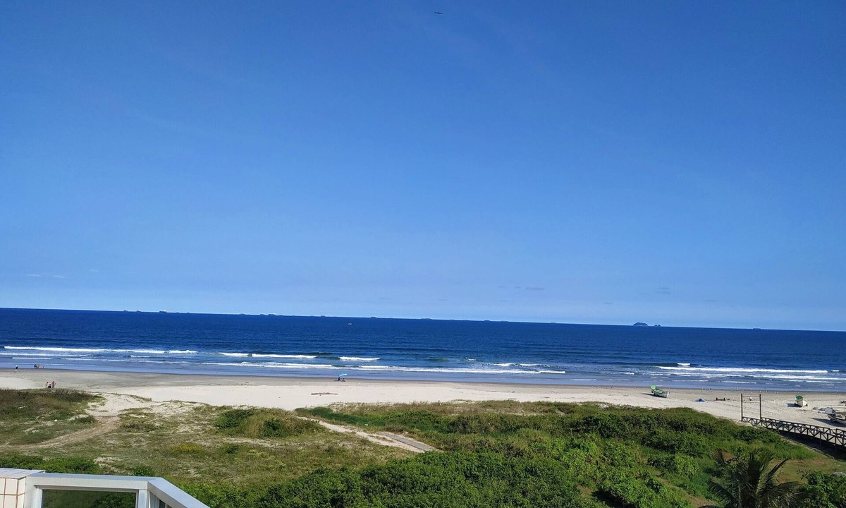 Balneario Praia do Leste Apartment | Apartamento de Cobertura Frente Para o Mar, Praia Ipanema, PR. Vista Maravilhosa