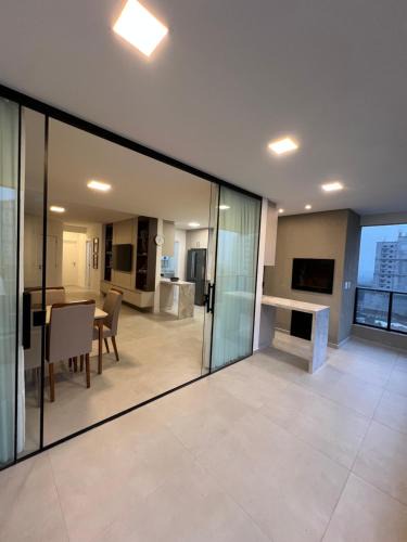Castelo Branco Apartment | Apartamento de luxo novíssimo em meia praia itapema