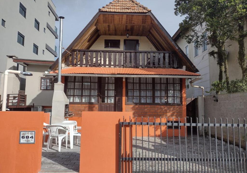 Canto Grande Apartment | Apartamento estilo chalé - Enxaimel