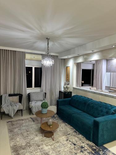Central - West Region Apartment | Apartamento localizado no centro da cidade