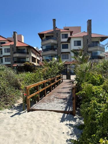 Ingleses Norte Apartment | Apartamento Pé na Areia com Vista para Praia dos Ingleses