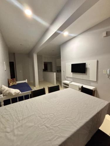 Roseira Apartment | Apartamento para romeiros- próximo ao santuário de aparecida-TV,AR,WIFI