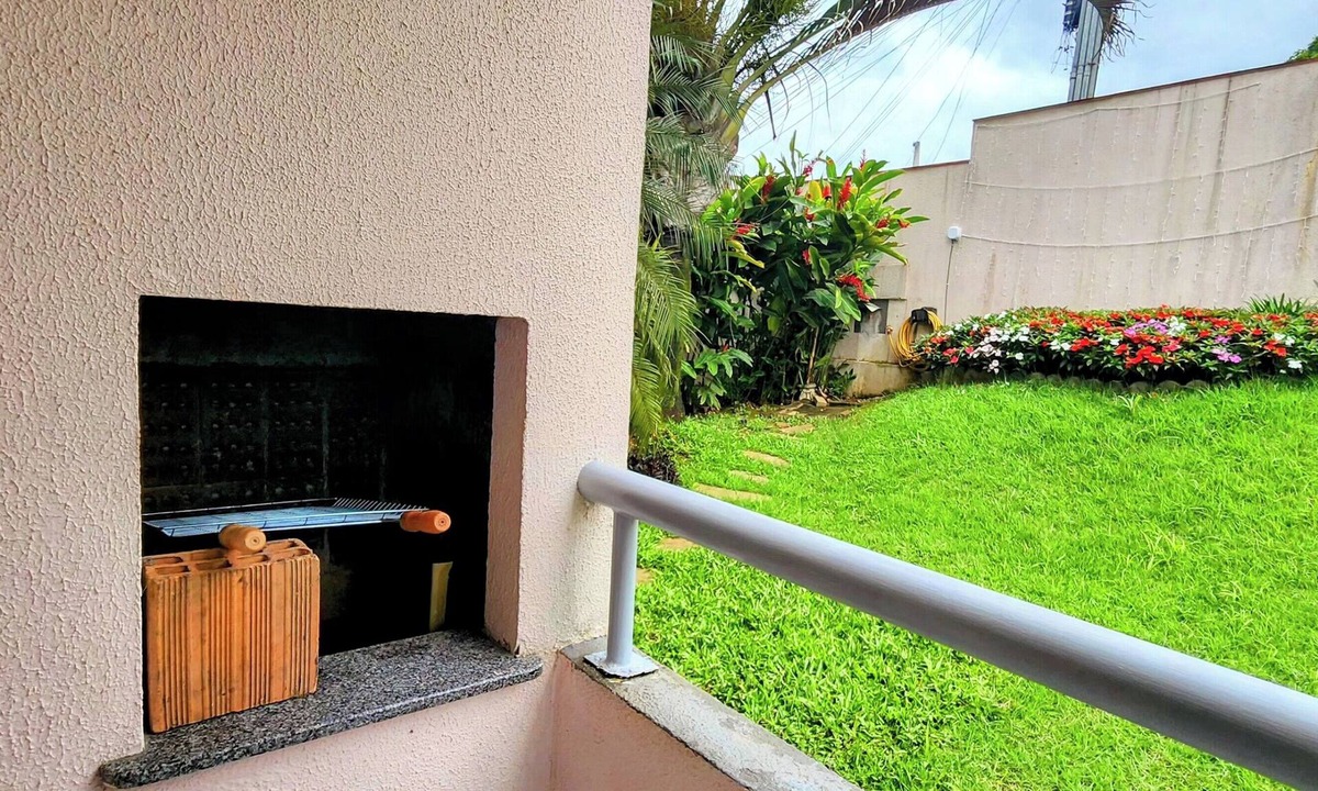 Bom Retiro Apartment | Apartment in Joinville with 2 bedrooms and 3 beds, comfortable for 6 guests.