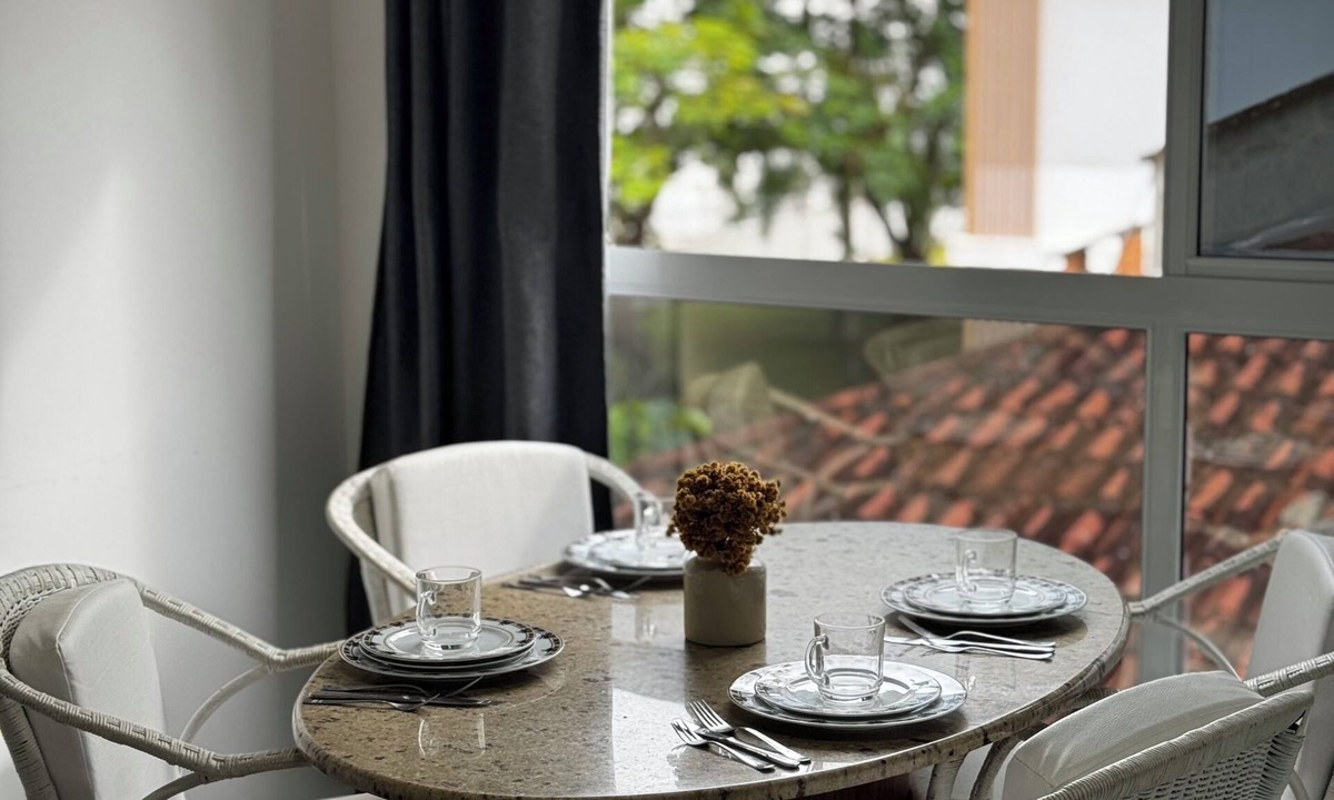 Canasvieiras Apartment | Apartment in Jurerê, just 100 meters from the beach.