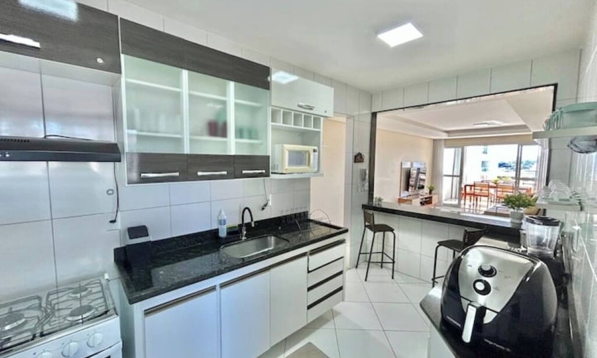 Praia do Morro Apartment | Apartment on Morro Beach with 2 parking spaces.