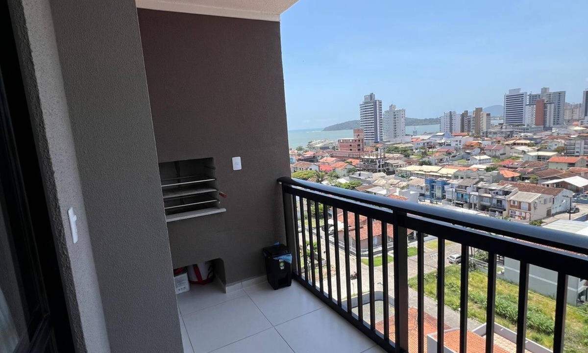Picarras Apartment | "Apartment with Ocean View · Swimming Pool · BBQ · 400m from Bandeira Beach Azul"