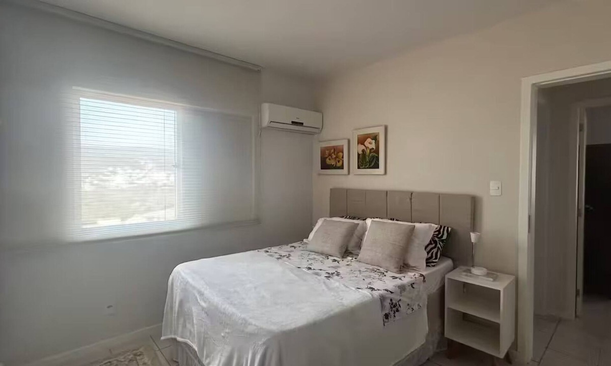 Trindade Apartment | Apartment with 3 bedrooms, air conditioning, barbecue, and 3 parking spaces.