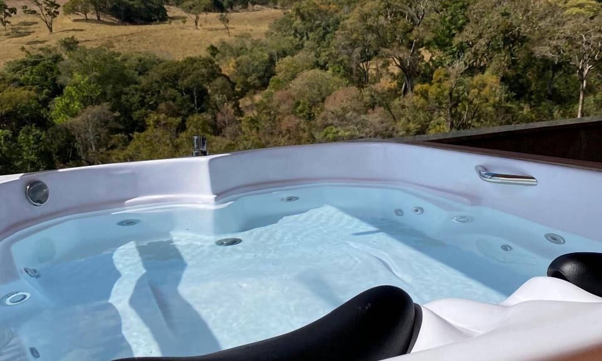 Centro Cottage | Apartment with hot tub 60 meters from natural pools with waterfalls.