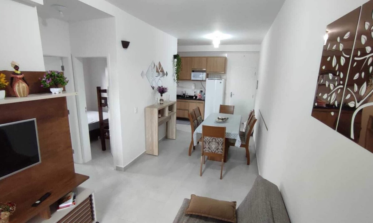 Downtown Ubatuba Apartment | Apt penthouse 2 Garage AR wi-fi pool 6hosp 2ban 1 suite