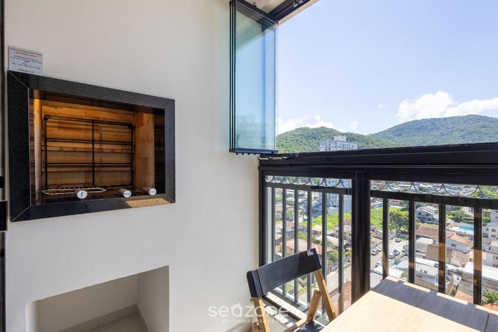 Tabuleiro dos Oliveiras Apartment | Apt w/BBQ 500m from the Beach LPR1304