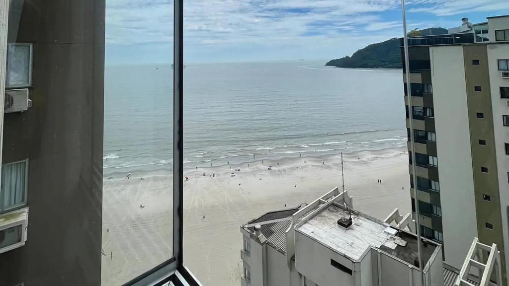 Barra Sul Apartment | Apto Almeida e Moraes Frente Mar Balneário Camboriú
