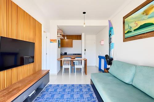 Umuarama Apartment | Apto central. Roupas de cama, Wi-Fi, A/C e piscina