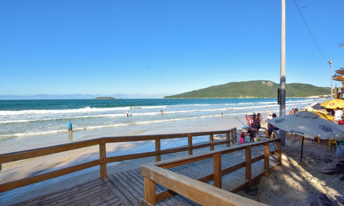 Ingleses Sul Apartment | Apto Moderno a 50 metros da Praia YX9596