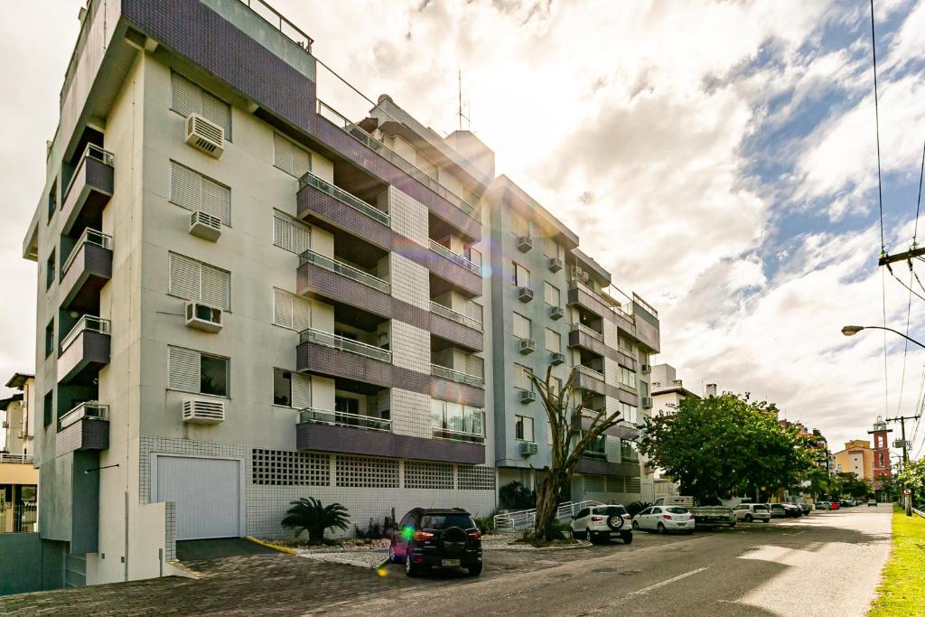 Jurere Apartment | Apto para 4 pessoas em Jurerê internacional SBS111