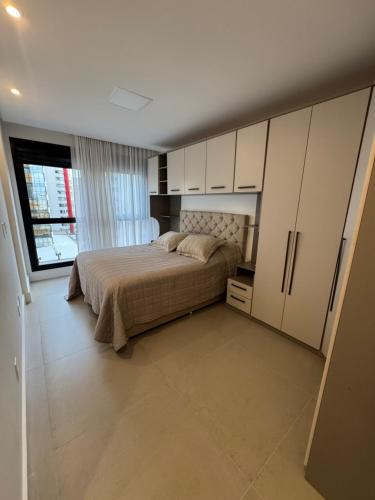 Torres Apartment | Apto praia de Torres, 3 suítes! Ótima localização!