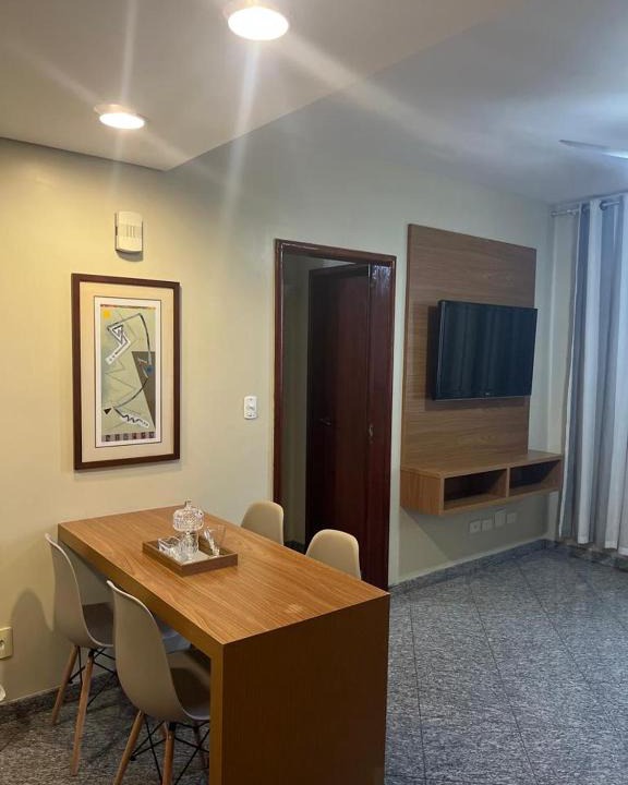 Central Sector Apartment | Apto setor central 808